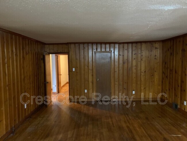 Building Photo - 3363 Riney St