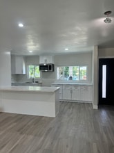 Building Photo - 14670 Harding St