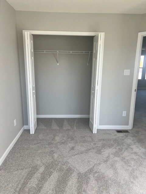 Foto del edificio - 181 Lockheed Dr