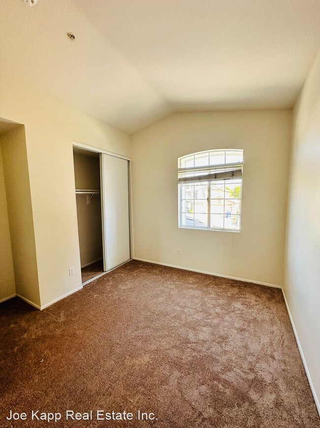Building Photo - 4 br, 3 bath House - 57 Alhambra Ave