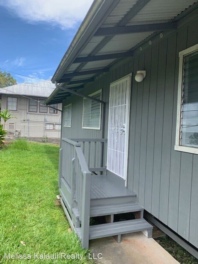 Building Photo - 3 br, 2 bath House - 305 Kaumana Drive