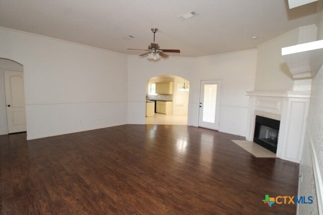 Foto del edificio - 3610 Armstrong County Ct