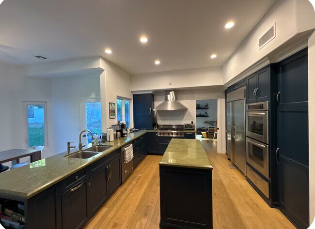 Foto del edificio - 22259 Dumetz Rd