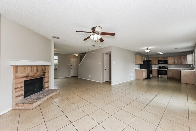 Foto del edificio - 521 Merton Ct