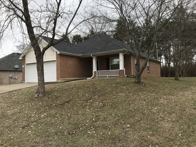 Building Photo - 2862 Meadow Gln