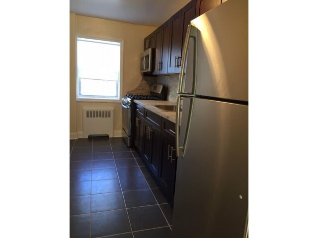 Primary Photo - 56 Arlo Rd