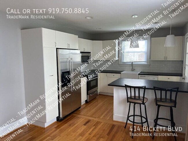 Foto del edificio - 414 Bickett Blvd