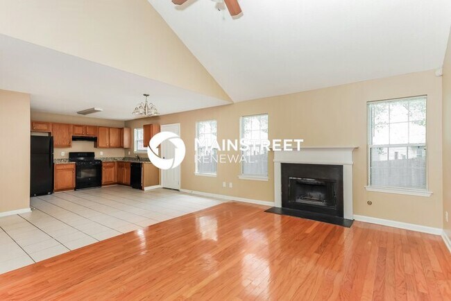 Building Photo - 3 Bedroom Pet-Friendly Home in Decatur, GA with Main Street Renewal