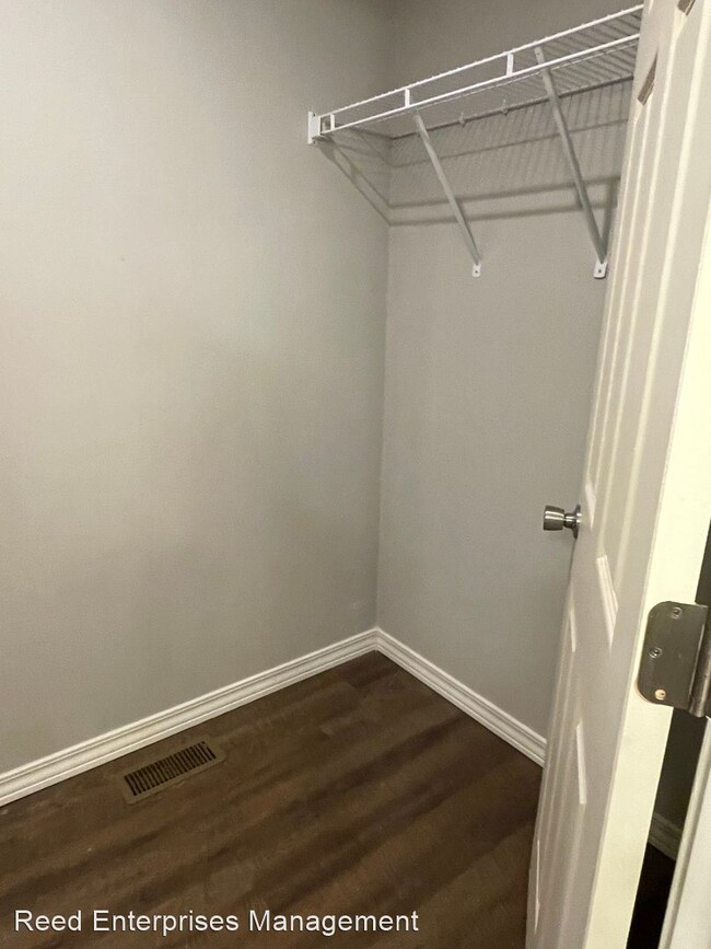 Building Photo - 3 br, 2 bath House - 111 Kellen Lane