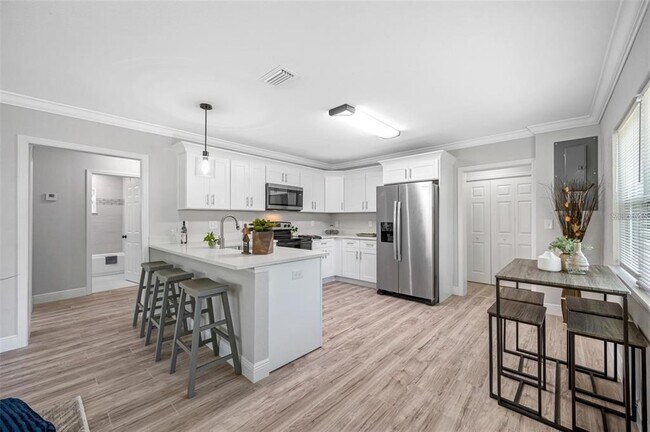 Building Photo - 1901 E New Orleans Ave