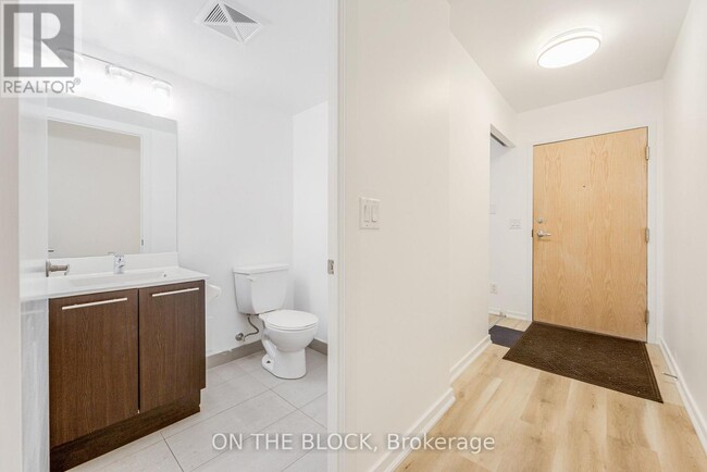 Building Photo - 38 Joe Shuster Way