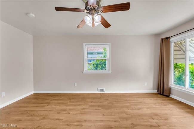 Building Photo - 2406 Stanfield Dr