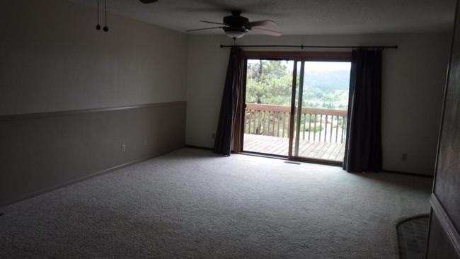 Building Photo - 4209 Foothill Drive