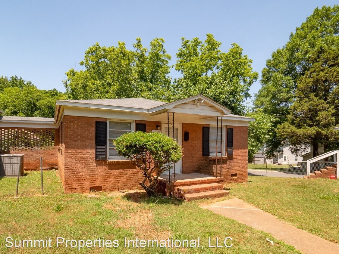 Primary Photo - 2 br, 1 bath House - 4529 Wildwood Ave