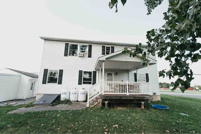 Foto del edificio - 687 Western Turnpike