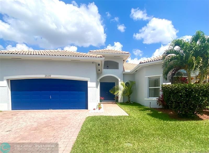 Foto principal - 2039 SE 18th Ct