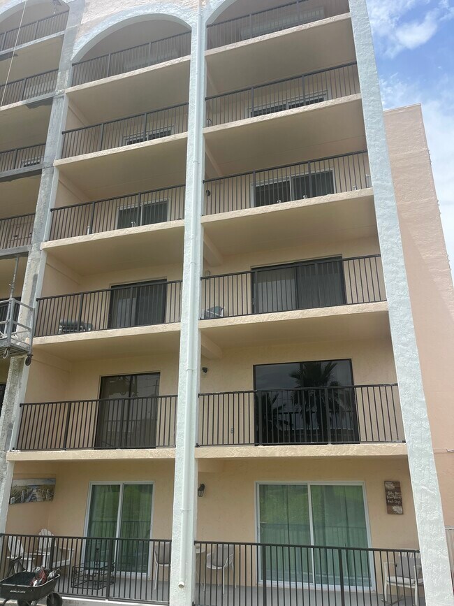 Foto del edificio - 30 Inlet Harbor Rd