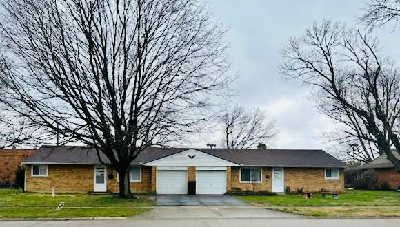 Primary Photo - 4021 Royal Oak Dr