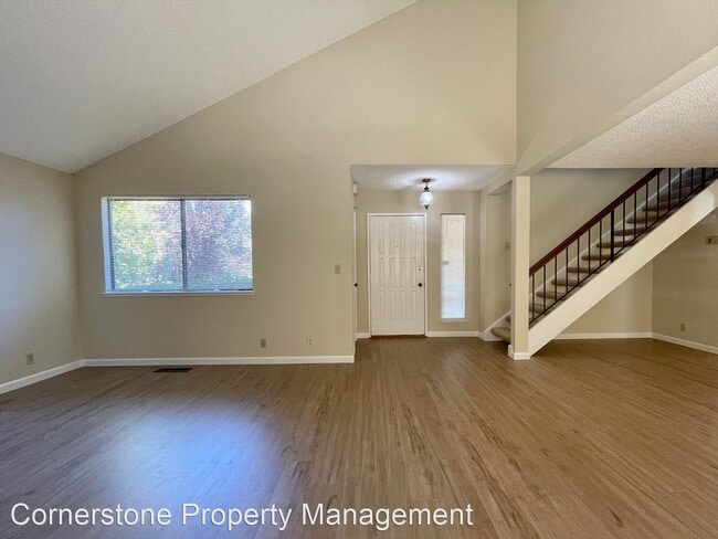 Building Photo - 3 br, 2.5 bath House - 3161 Teddington Drive