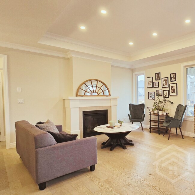 Building Photo - 8 Coulthard St