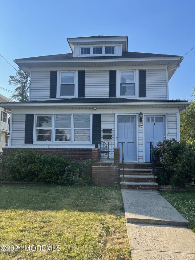 40 McLaren St Unit A, Red Bank, NJ 07701 Room for Rent in Red Bank, NJ