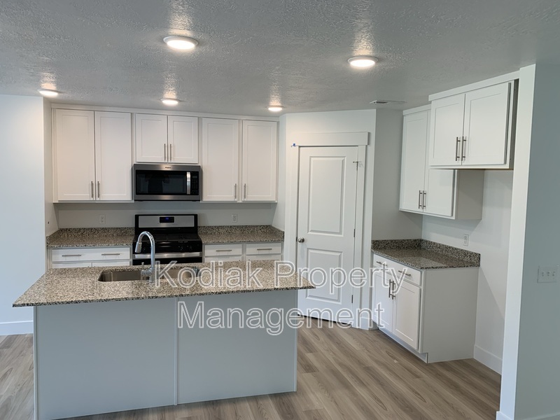 Foto principal - 3050 N Bnd Ln