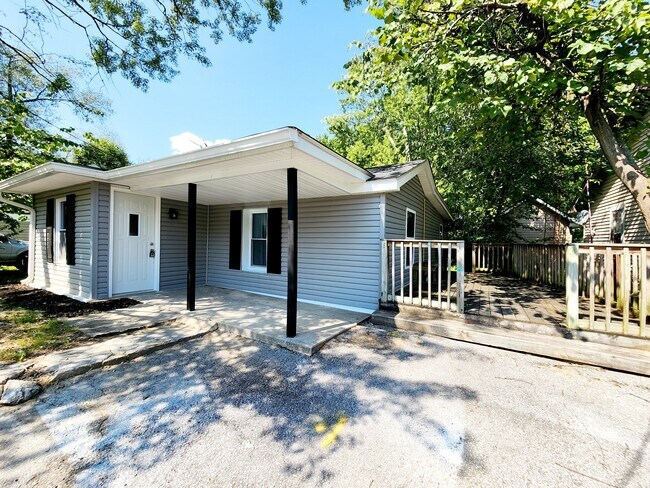 Foto del edificio - 213 Starlight Dr