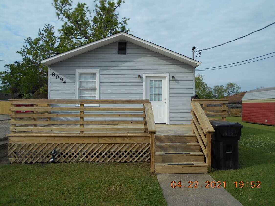 8094 Highway 23, Belle Chasse, LA 70037 House Rental in Belle Chasse