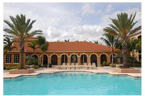 Building Photo - 4756 W Atlantic Blvd