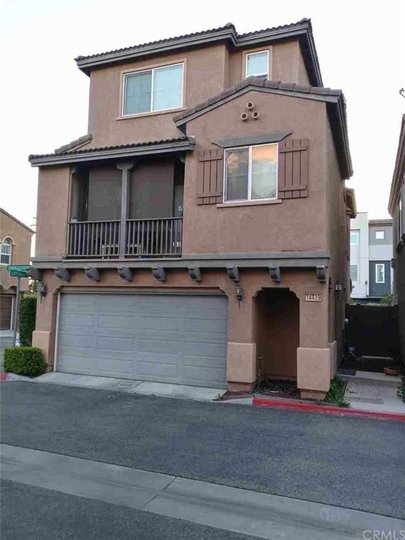 3 Level front - 14419 Cobblestone Ln