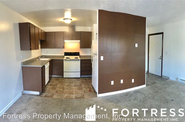 Foto del edificio - 601 NE 162nd Ave
