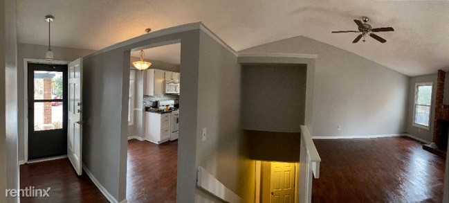 Building Photo - 4 br, 3 bath House - 3686 S Halifax Way