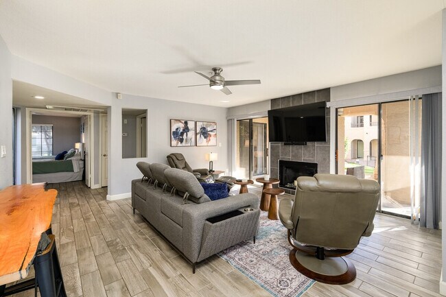 Foto del edificio - 9695 N 93rd Way