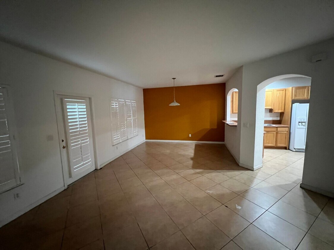 Foto del edificio - 4206 Cohune Palm Ct