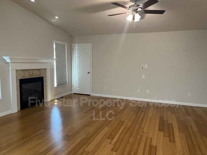 Foto principal - 1408 School House Ln