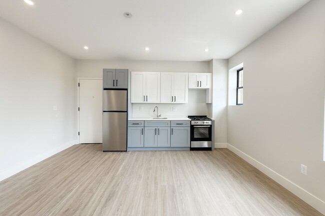 Building Photo - 103 Bostwick Ave