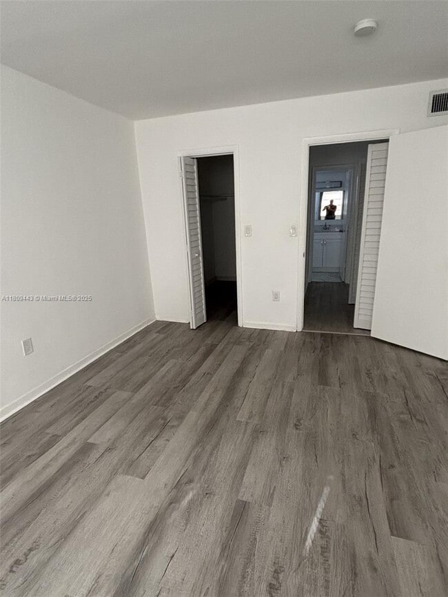 Building Photo - 301 NW 177th St