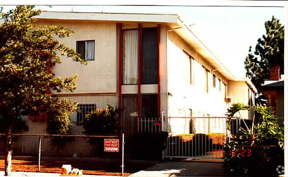 Foto del edificio - 1248 Tamarind Ave