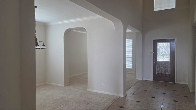 Foto del edificio - 2103 Trinity Manor Ln