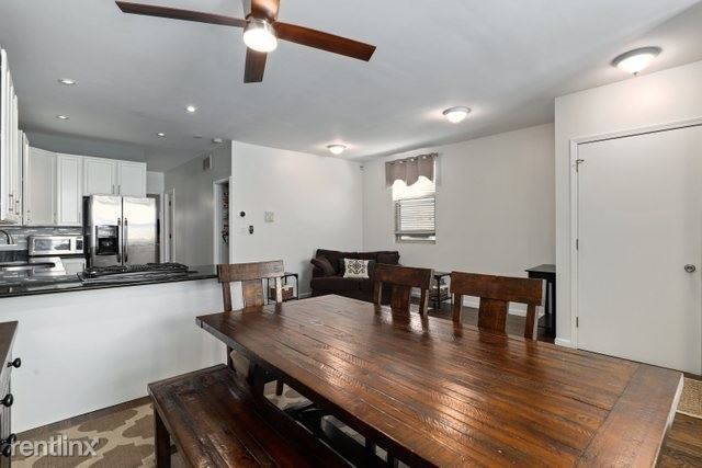 Foto del edificio - 1254 N Bosworth Ave