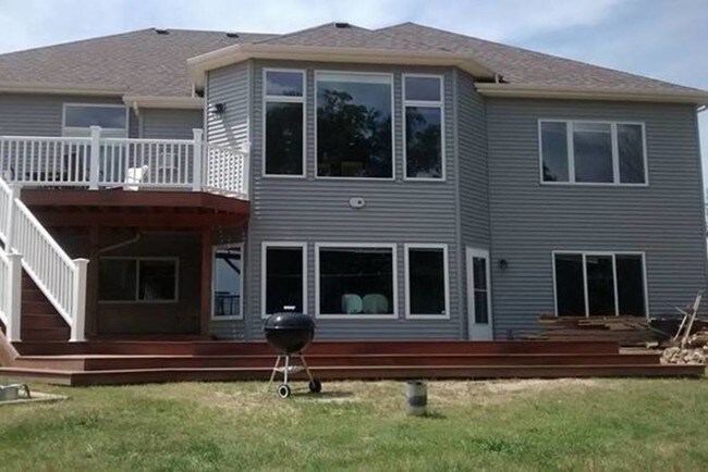 Foto del edificio - 7905 Shady Lake Dr