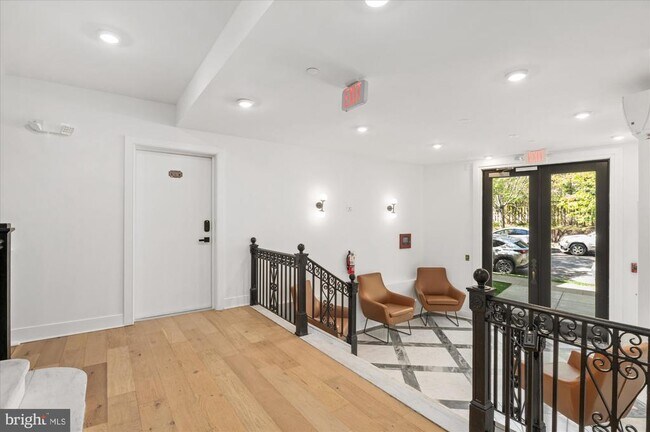 Foto del edificio - 2869 28th St NW