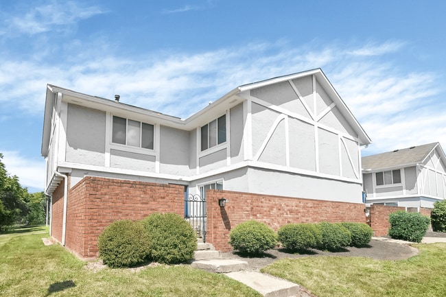 Foto del edificio - Carnaby Village Townhomes