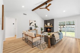 Building Photo - 4605 Beaver Creek Dr