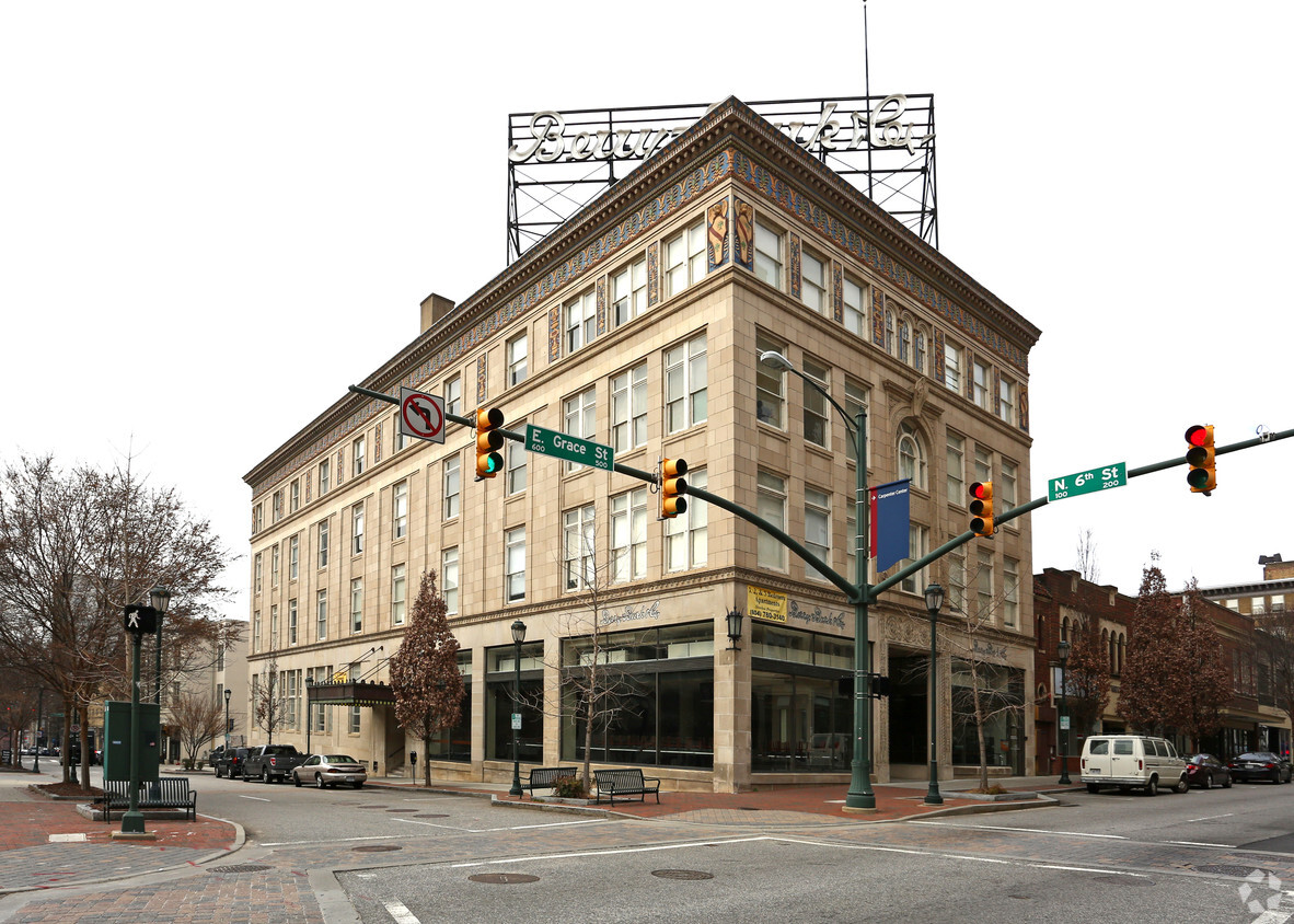 Primary Photo - Berry Burk Apartments