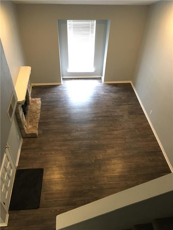 Foto del edificio - 1703 Timberwood Dr