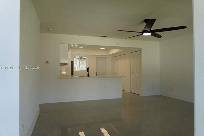 Foto del edificio - 25420 SW 107th Ct