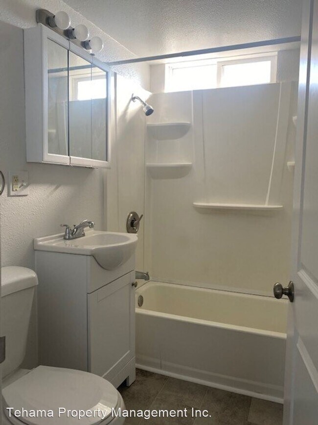 Foto del edificio - 2 br, 1 bath House - 9782 Hwy 99 West