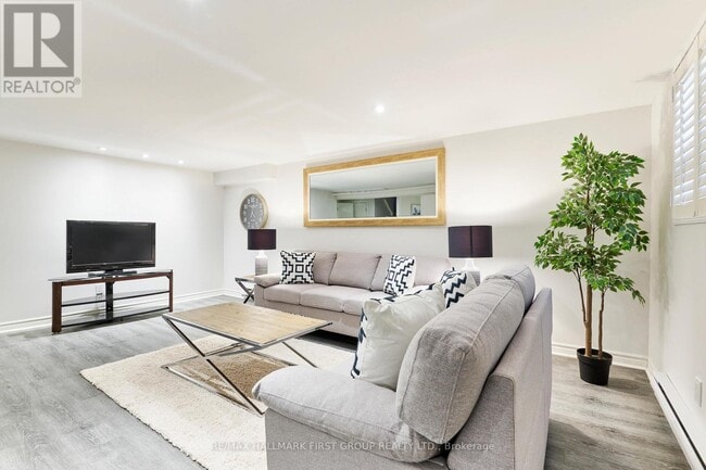 Building Photo - 207 Bayview Heights Dr