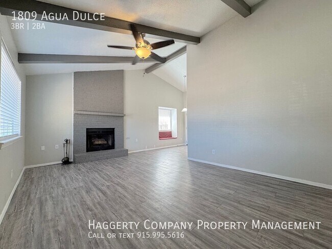 Foto del edificio - 1809 Agua Dulce St